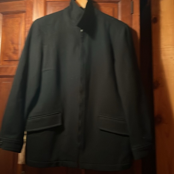 REQUIREMENTS EUC BLACK JACKET SIZE 10 - Picture 4 of 6